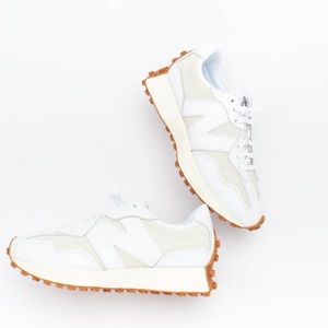 New balance 327 Moonbeam